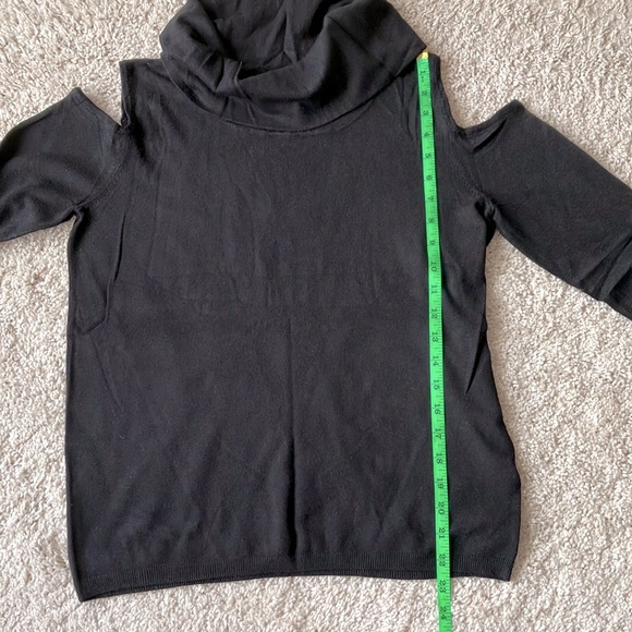 Buffalo | Cold Shoulder Sweater - Picture 3 of 8